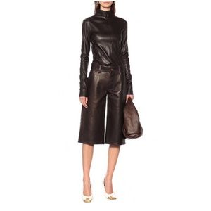 ❤️SOLD❤️ Bottega Veneta Lambskin Leather Shorts Sz 40 US 4